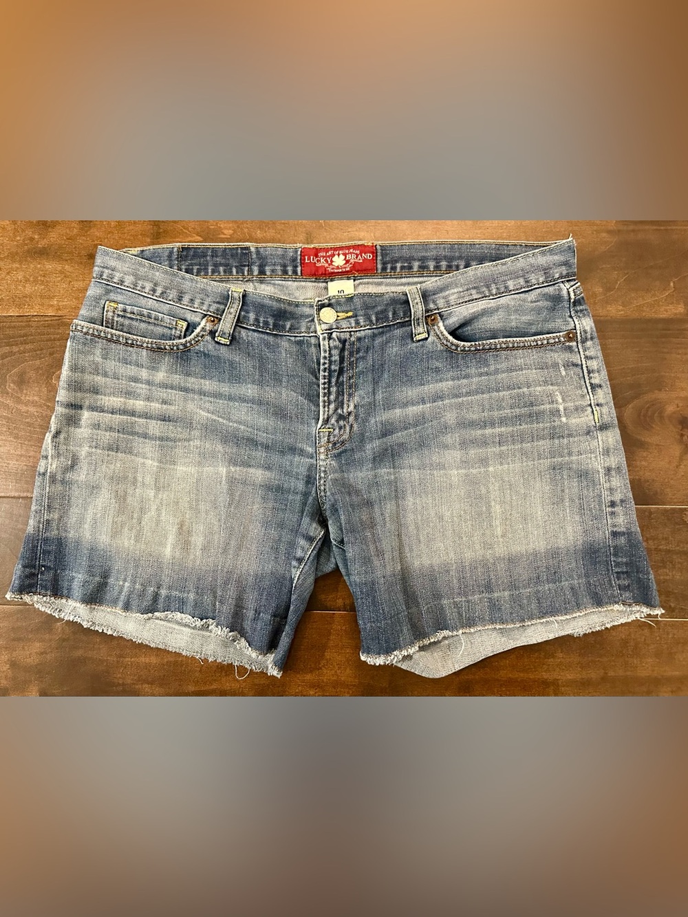 🌟 Lucky Brand Distressed Denim Cutoff Shorts in Faded Blue